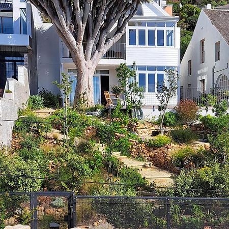 The Dragon Tree Guesthouse Kalk Bay Exterior foto